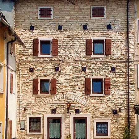 Da Andrea E Raffaella Guest House Sant'Anna d'Alfaedo ภายนอก รูปภาพ