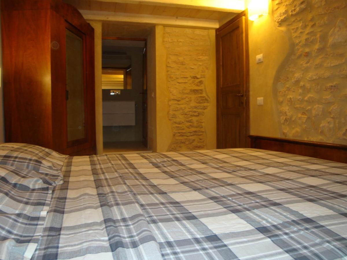 Da Andrea E Raffaella Guest House Sant'Anna d'Alfaedo ภายนอก รูปภาพ