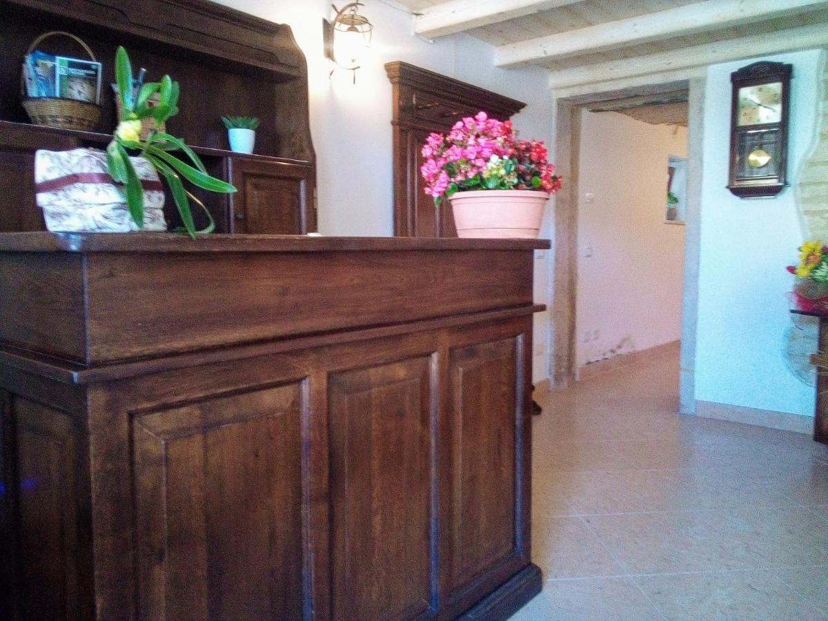 Da Andrea E Raffaella Guest House Sant'Anna d'Alfaedo ภายนอก รูปภาพ