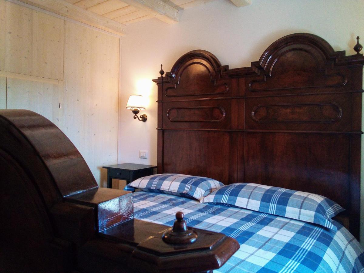 Da Andrea E Raffaella Guest House Sant'Anna d'Alfaedo ภายนอก รูปภาพ